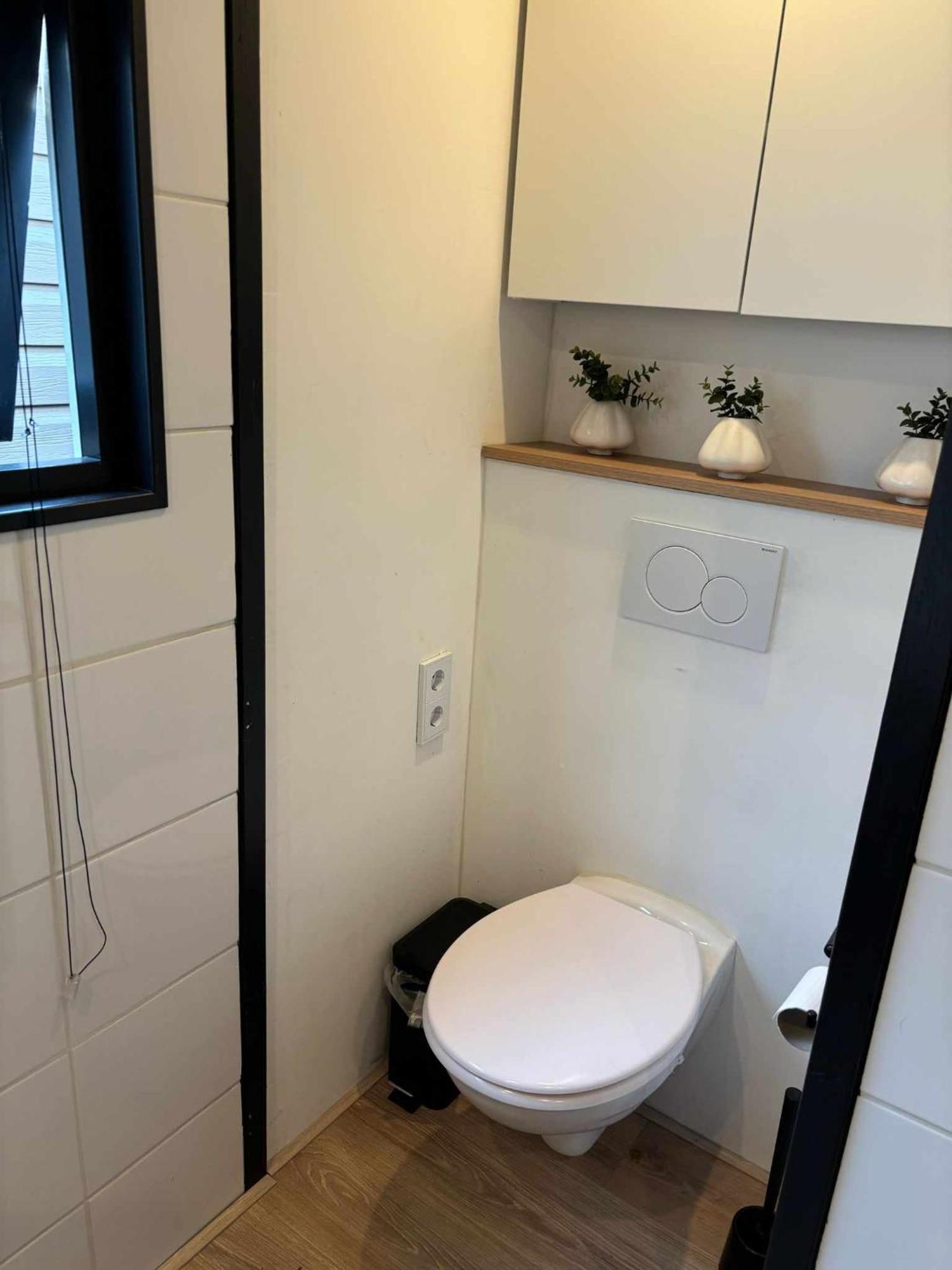 Vakantiechalet Tip 30 op vakantiepark de Heische Tip Zeeland Buitenkant foto